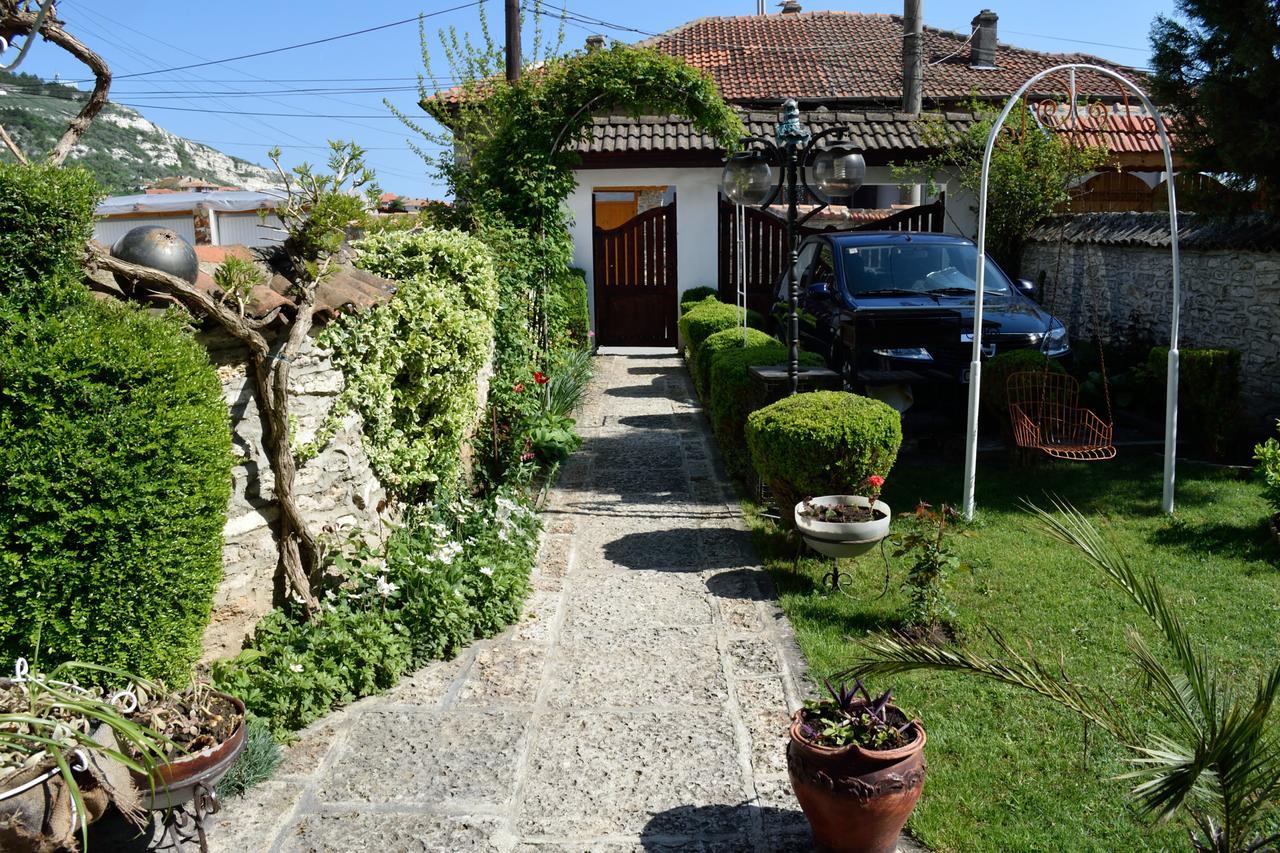 Guest House Villa Katty Balchik Bagian luar foto