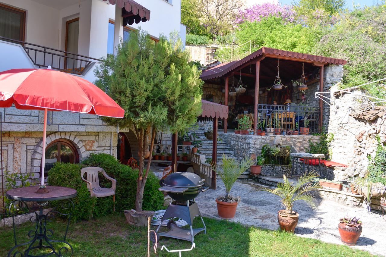 Guest House Villa Katty Balchik Bagian luar foto